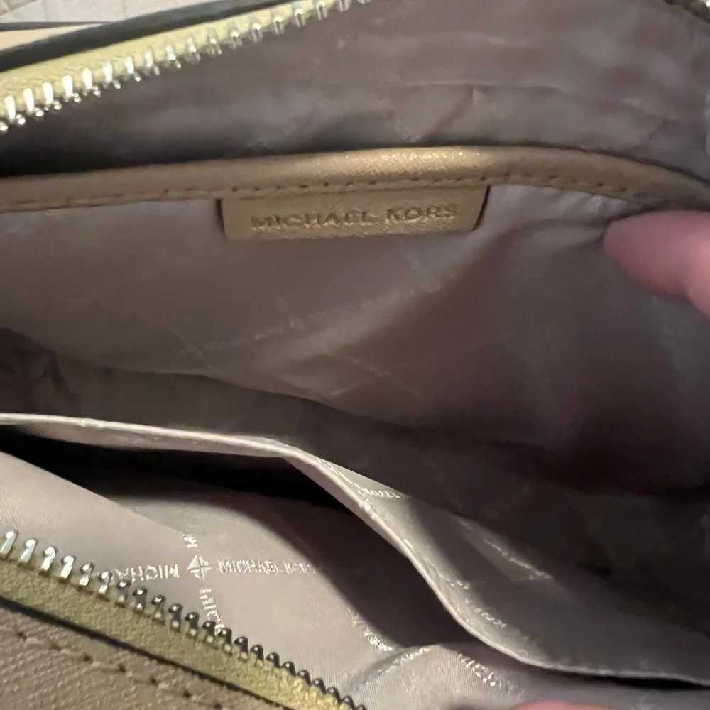 Michael Kors Beige Crossbody Bag - Picture 4 of 4